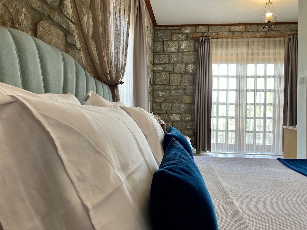 Portofino Boutique Hotel Deluxe Room, River View 7