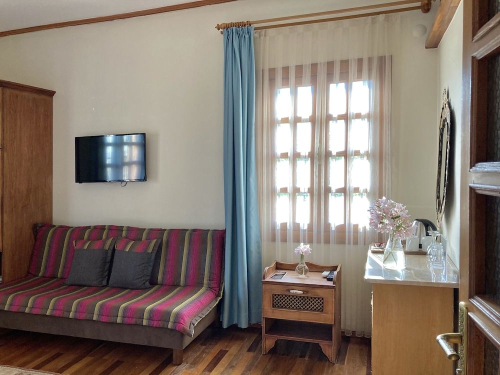 Portofino Boutique Hotel Deluxe Room, Sea or Mountain View, Jacuzzi 7