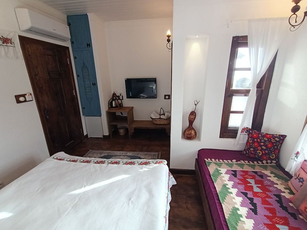 Puli Stone Houses Comfort Triple Room, Multiple Beds, Non Smoking, Mountain View 3