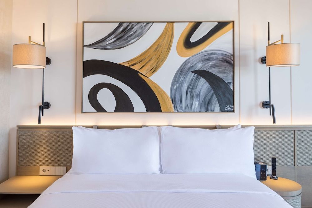 Suite, 1 King Bed, Sea View (Turquoise Suite)