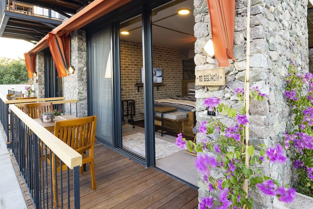 Hotel Vita Naturalis Deluxe Room, 1 King Bed, Non Smoking, Sea View 5