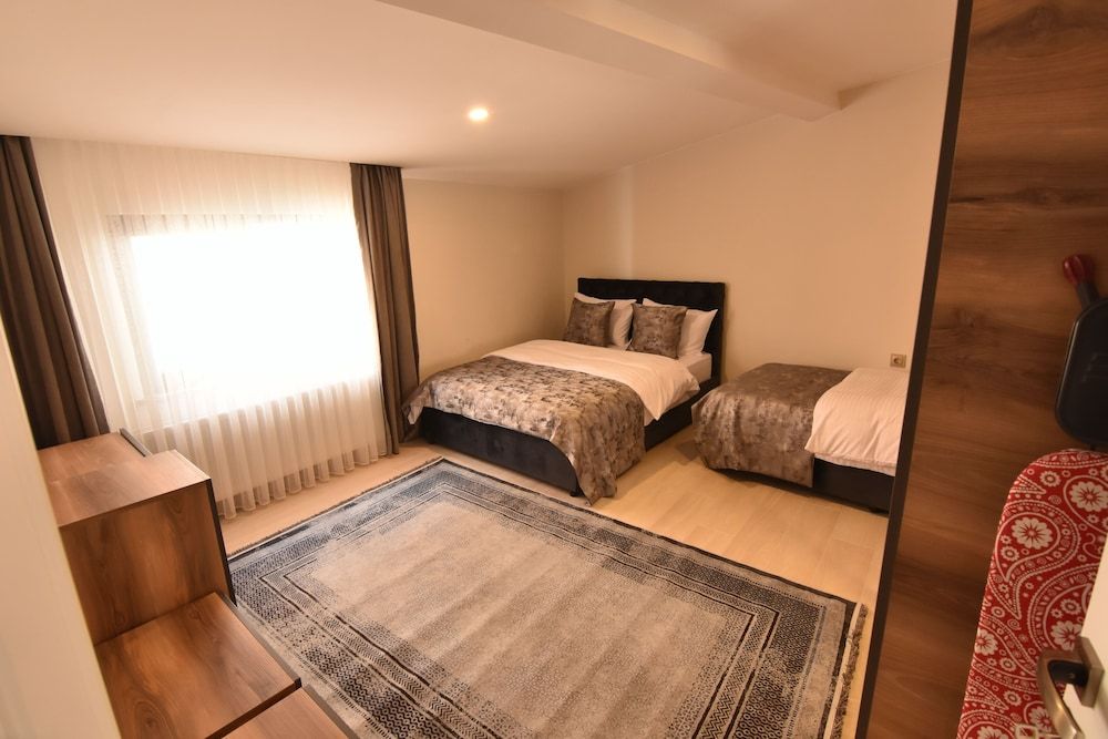 Nora Suite