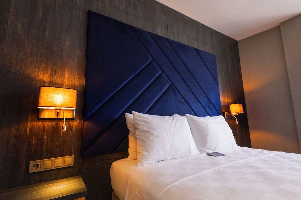 West Door Hotel Superior Double Room 9