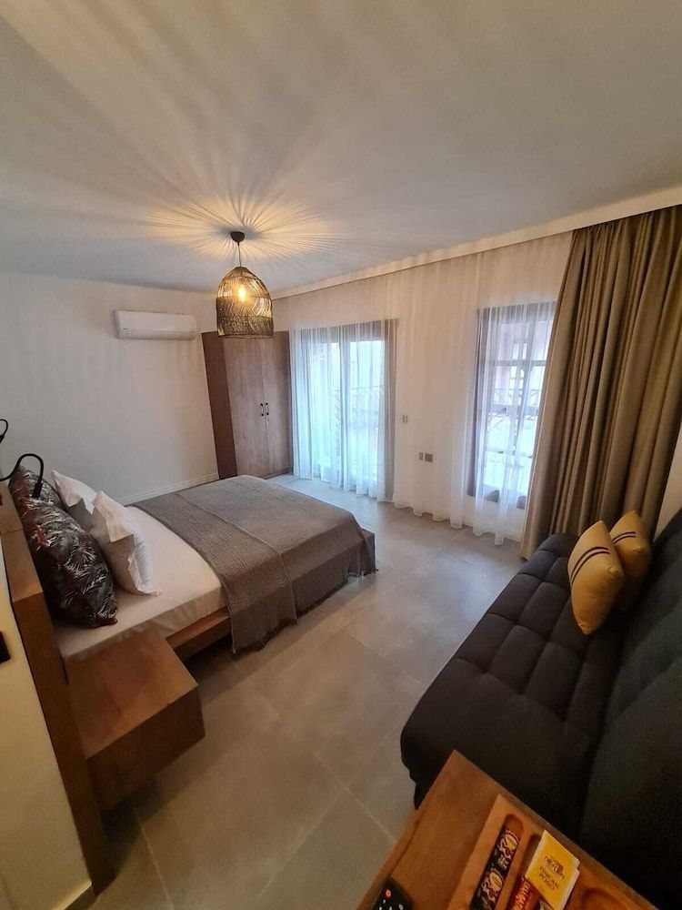 Otel Arın Family Room, City View 3