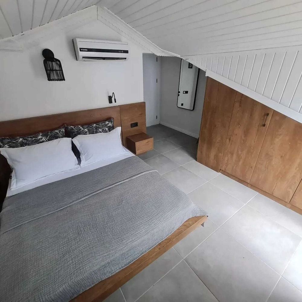 Otel Arın Family Room, City View 5