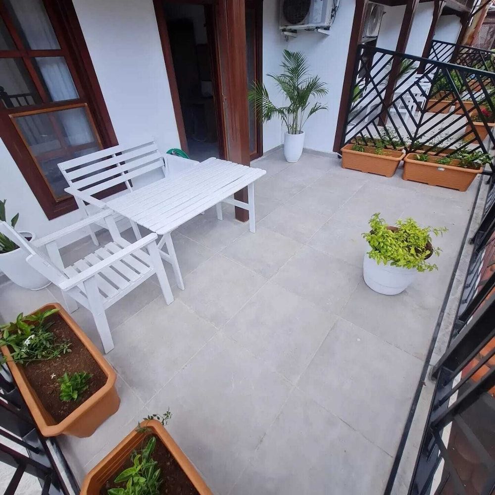 Otel Arın Family Room, City View 7