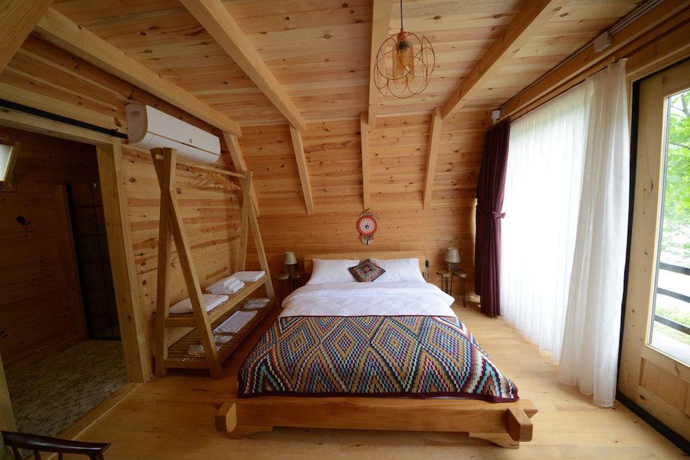 Vices Konagi Luxury Bungalow