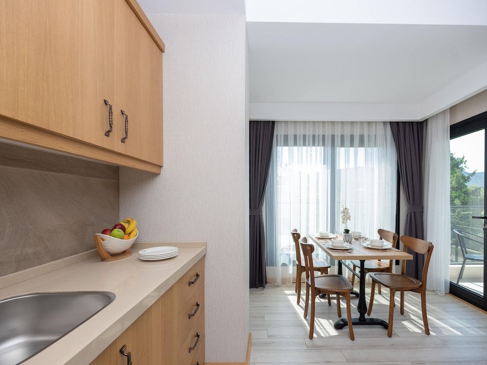 Ma-Si Urla Hotel Suite Land View 5