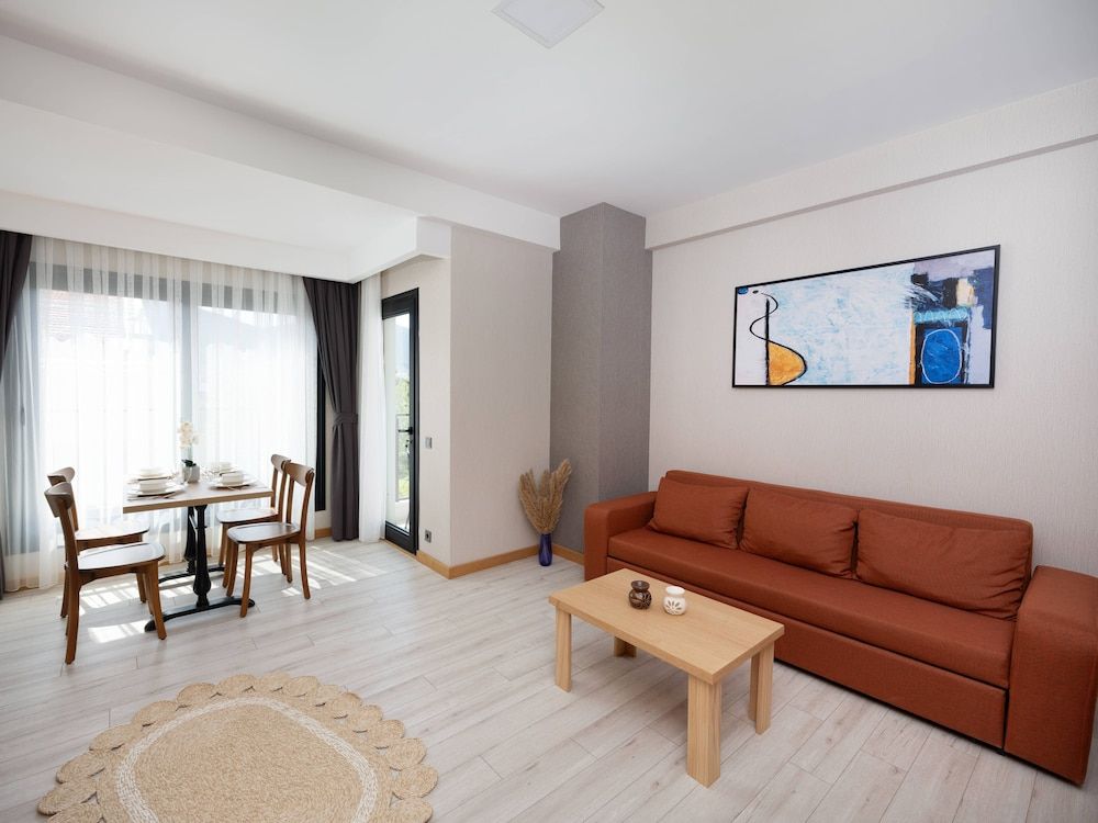 Ma-Si Urla Hotel Suite Land View 4