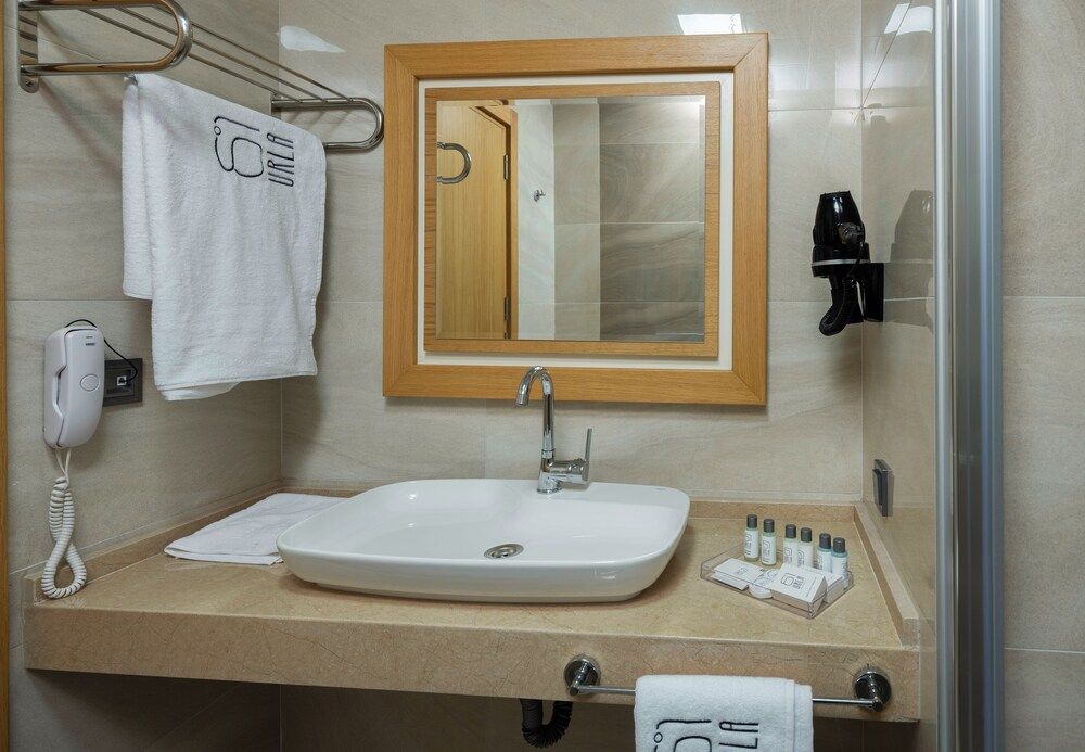 Ma-Si Urla Hotel Suite Land View 6