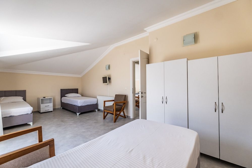 Jash Bedrooms Economy Room