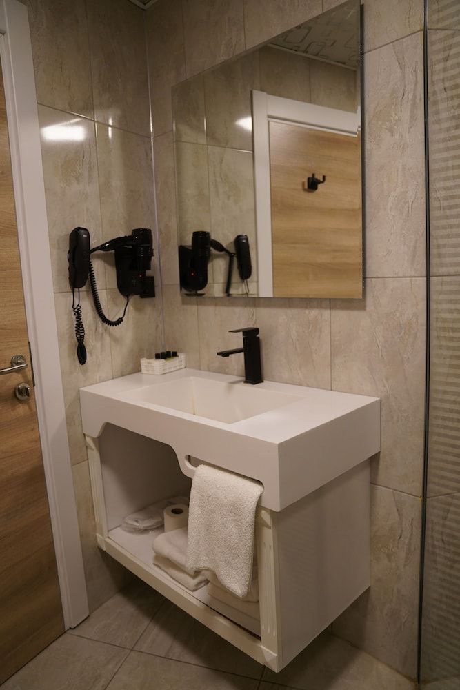 Midis Otel Standard Twin Room, 1 Bedroom, Air conditioning, City View 7