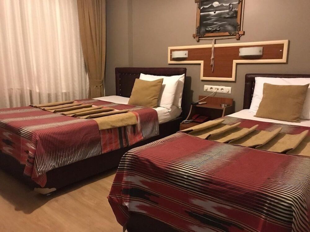 Otel Yalta Standard Room 5