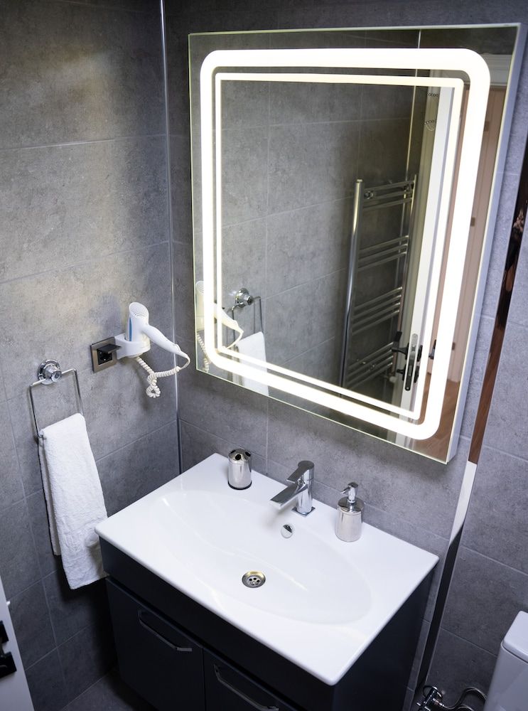 MG Hill Residence Butik Hotel Suite 11