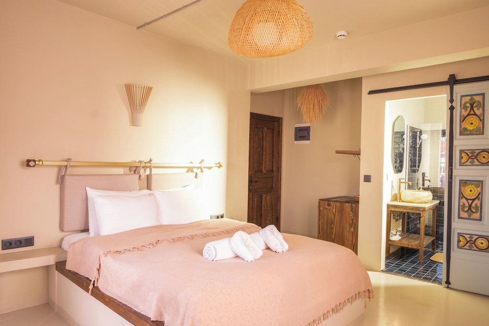 Void Urla Double Room, City View 6