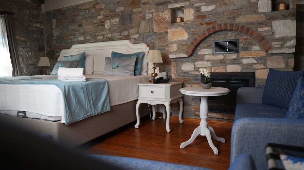 Domatia Stone Hotel Deluxe Room 2