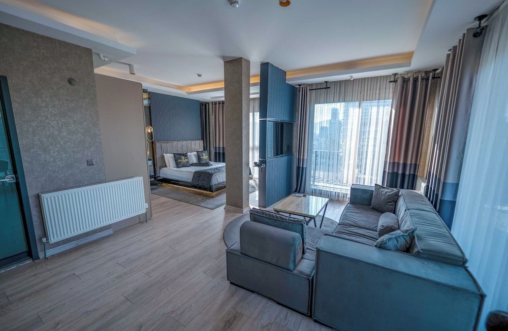 Business Suite