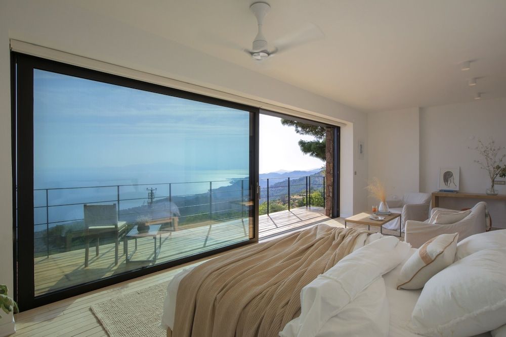 Momos Otel Superior Double Room, Balcony, Sea View 5