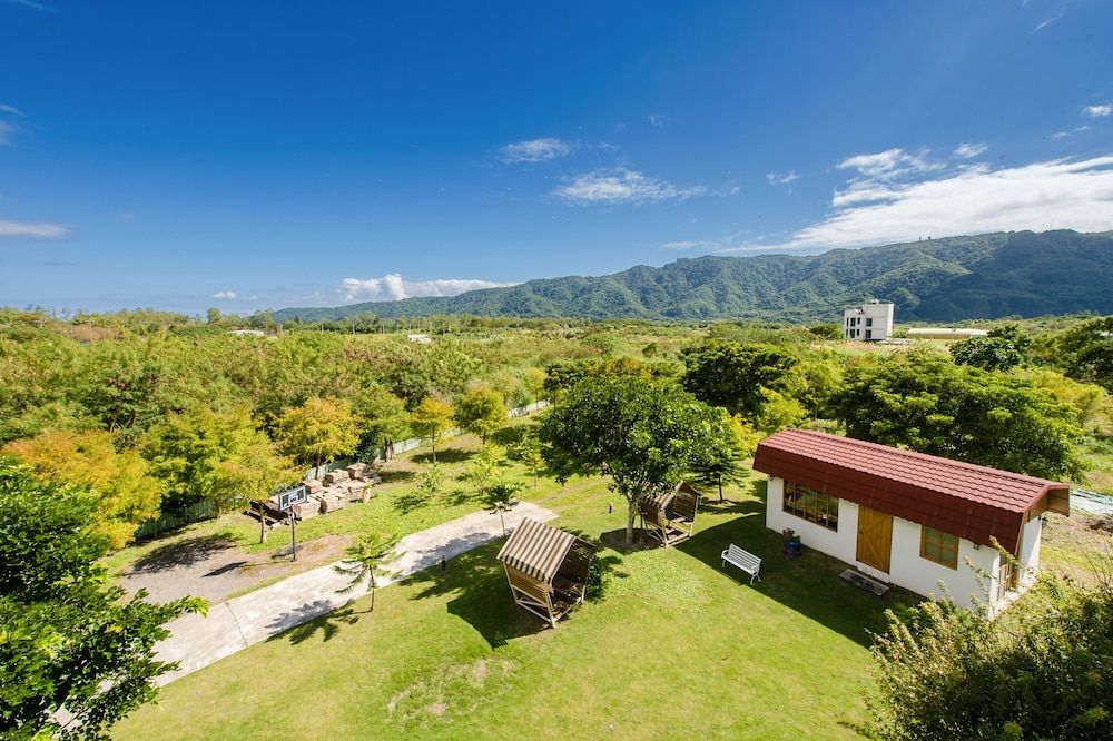 Wilderness 1138 Huelien B&B Quadruple Room with Mountain View and Balcony 13