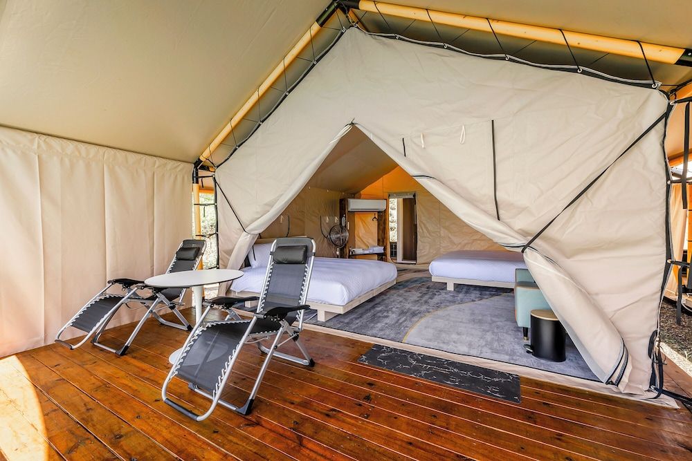 Tent