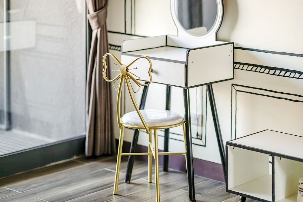 Pumori Guesthouse Deluxe Quadruple Room 2