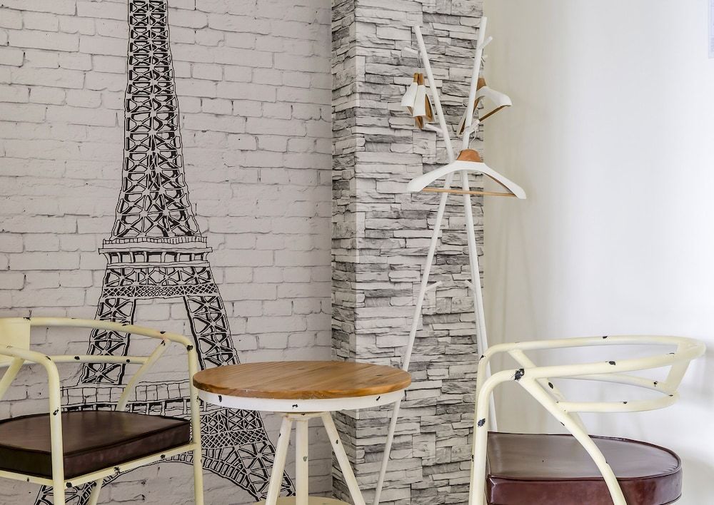 Miguo Homestay Quadruple Room, Balcony 5