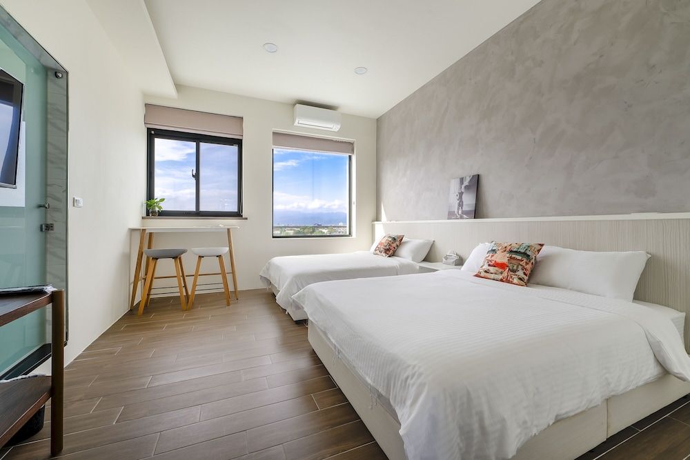 Miguo Homestay Family Room, Bathtub 11