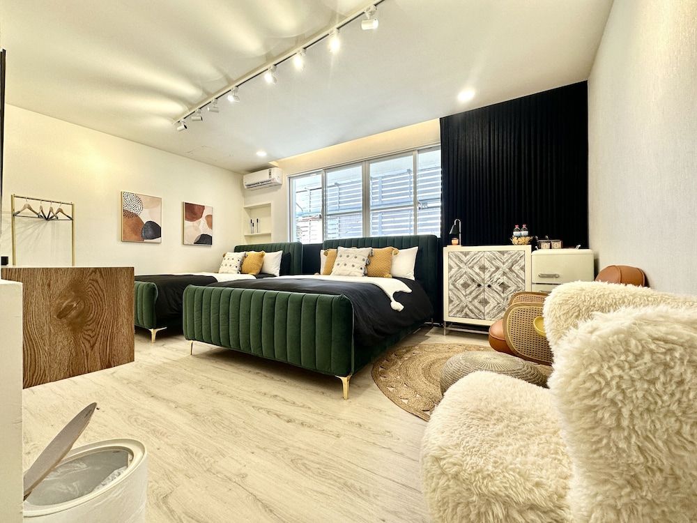 Here B&B - Kenting B Hostel Romantic Quadruple Room 10