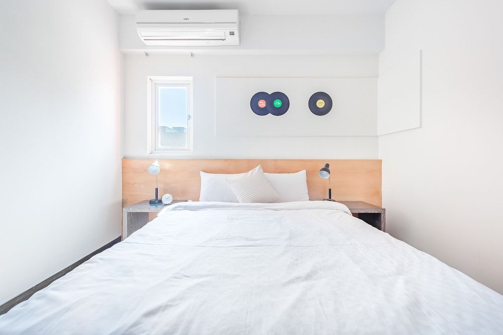 Sea Residences hall Standard Double Room 3