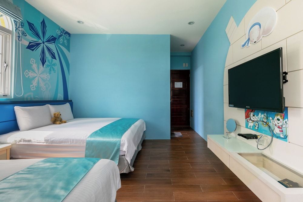 Queen Double Room with 2 Queen Beds