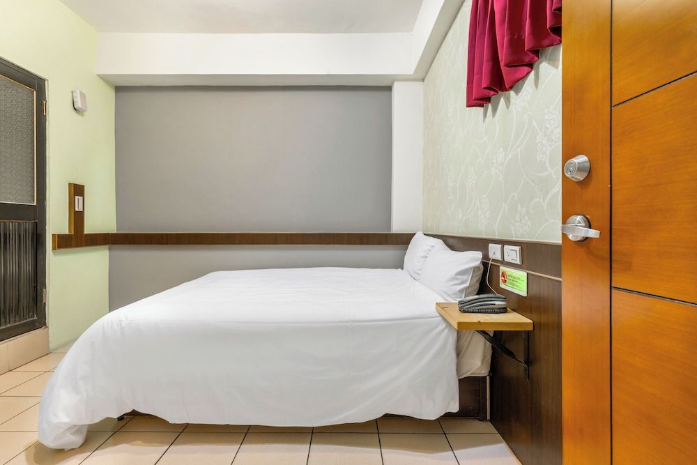 Forever happiness hostel Economy Double Room