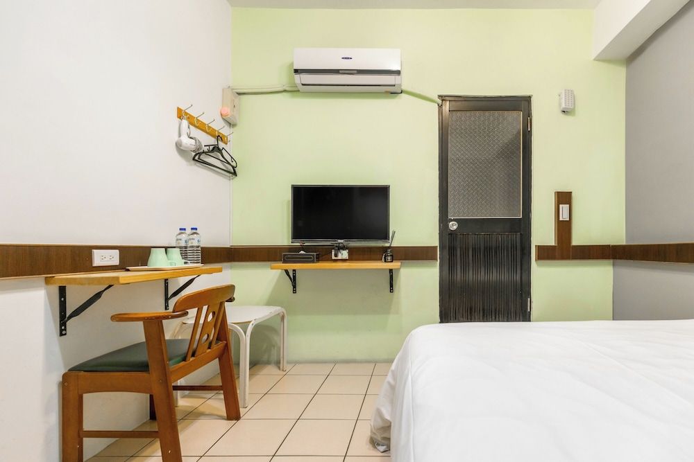 Forever happiness hostel Economy Double Room 3