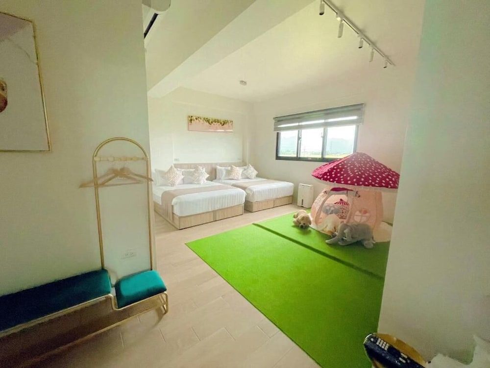 Sweet Home Family Quadruple Room