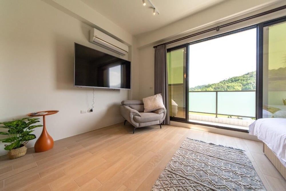 Sweet Home Deluxe Double Room, 1 Bedroom, Balcony, River View 4