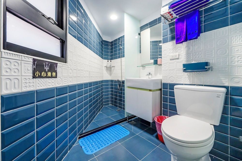 Happiness Romantic B&B Standard Double Room 8