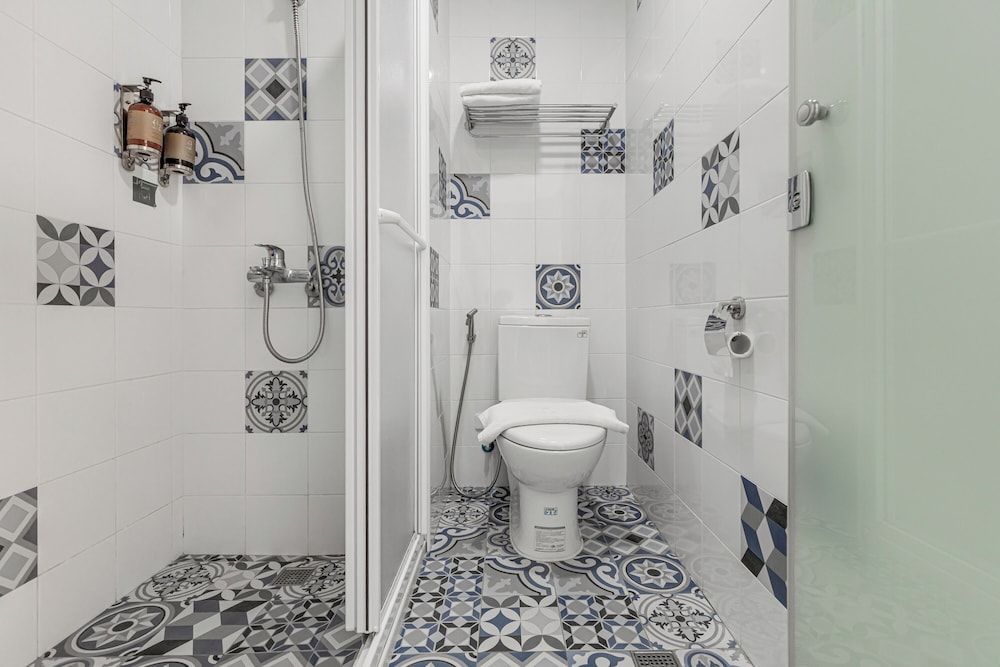 35.5 inn Double Room with balcony 16