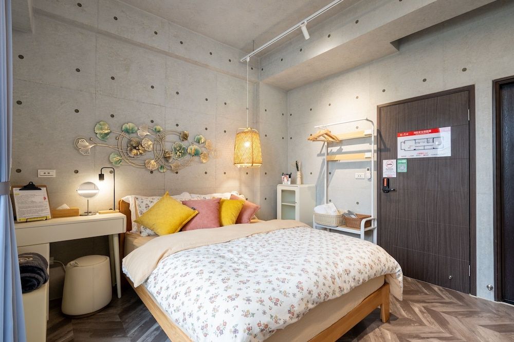 SmartStay Exclusive Double Room 8