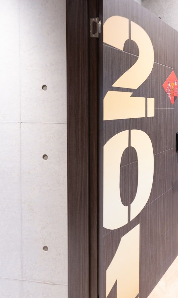 SmartStay Luxury Double Room 8