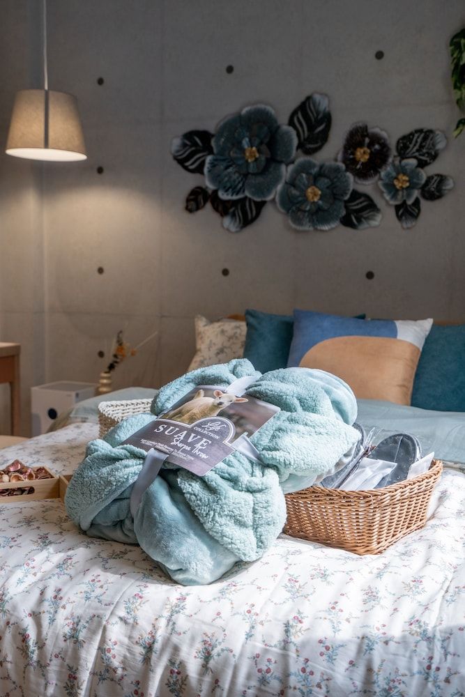 SmartStay Deluxe Double Room 18