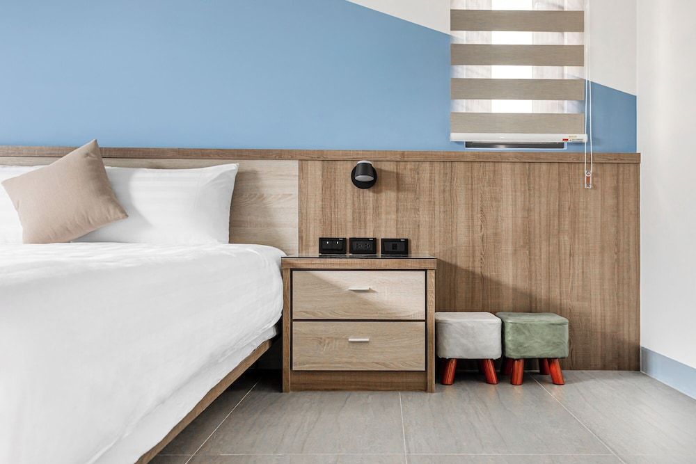 Siricoast House Superior Double Room 8