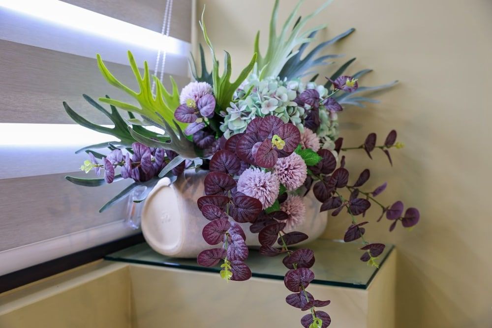 Quhua Sweety B&B Elite Double Room, Private Bathroom, Hill View 2