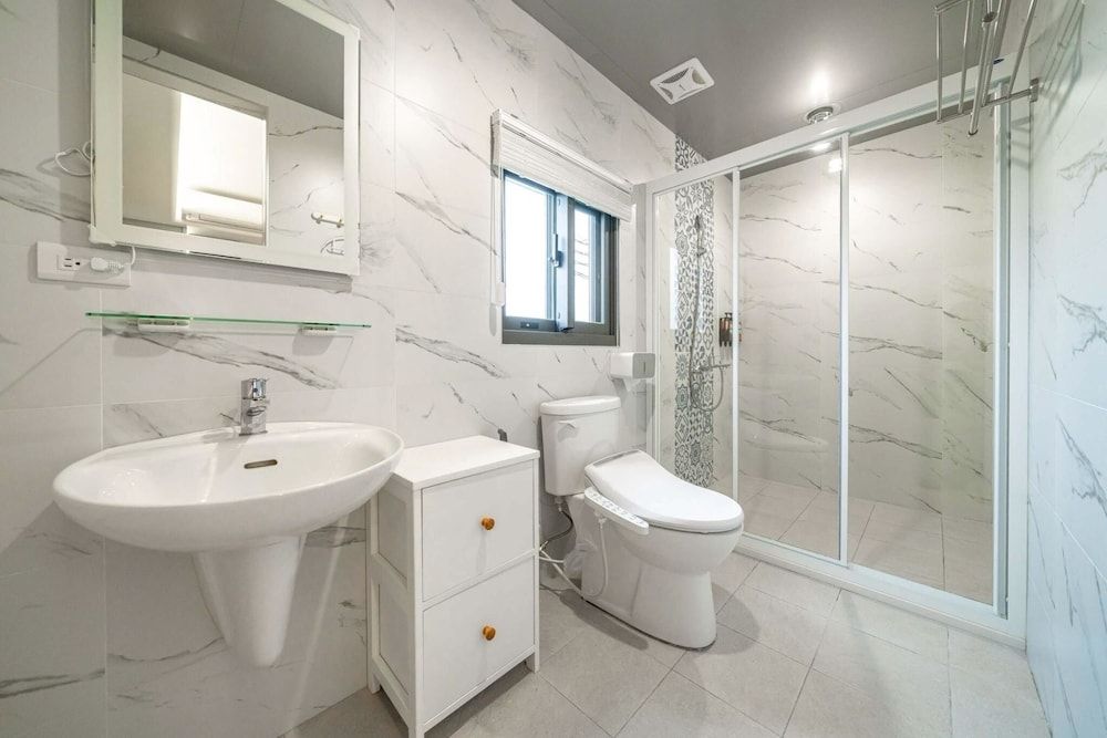 Quhua Sweety B&B Standard Double Room, Private Bathroom, Mountain View 10