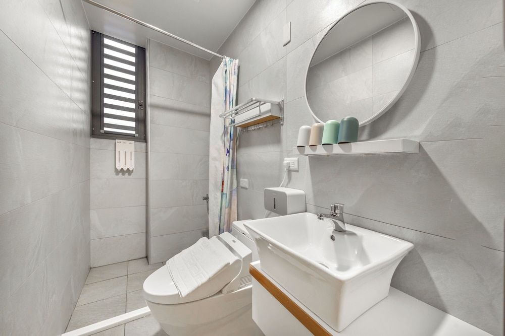 Fish Pointy B&B Quadruple Room, Balcony 6