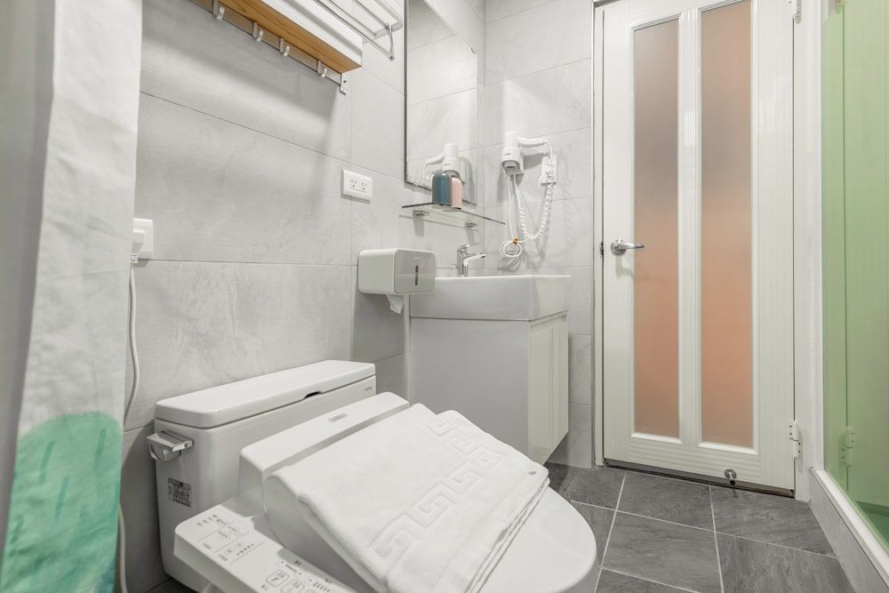 Fish Pointy B&B Standard Double Room 7