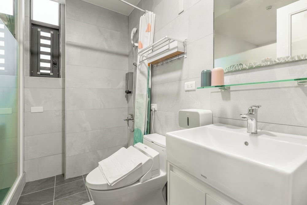 Fish Pointy B&B Standard Double Room 8