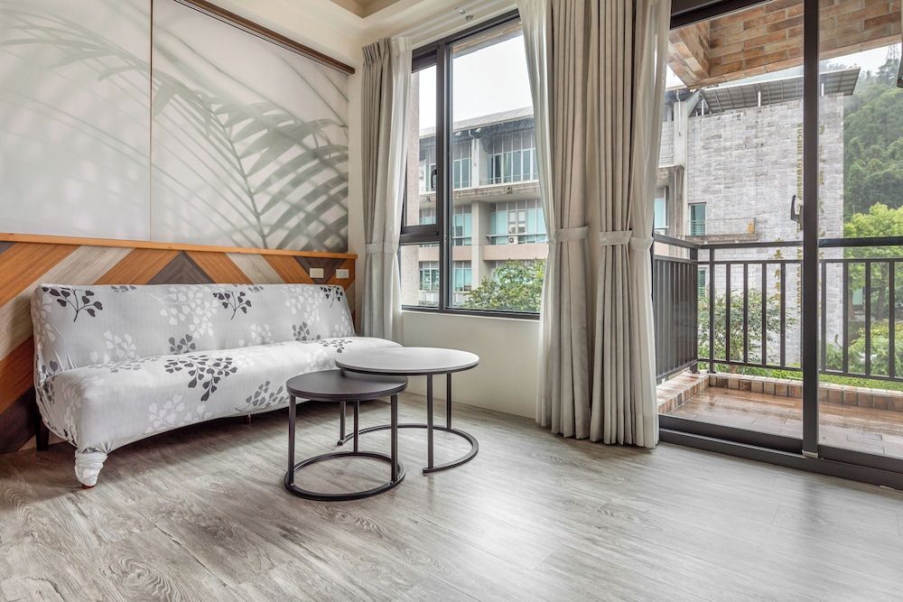 Fish Pointy B&B Double Room, Balcony 8