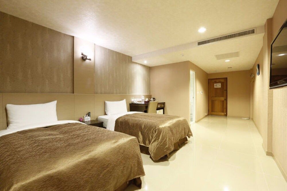 Business Double or Twin Room