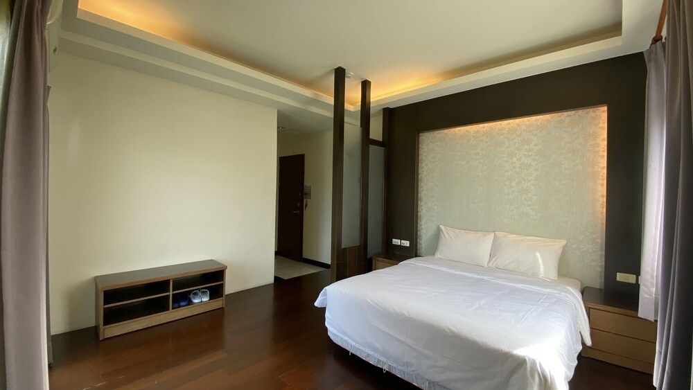 Double Room, Balcony (301)