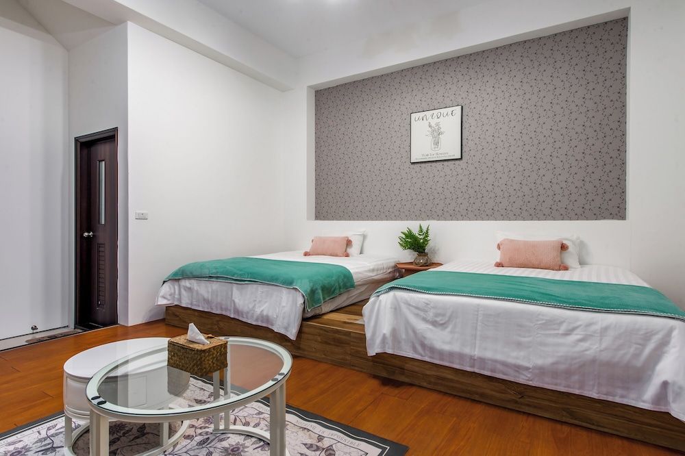 Superior Twin Room