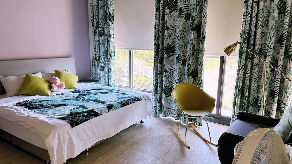 Yishan Village Deluxe Double Room 7